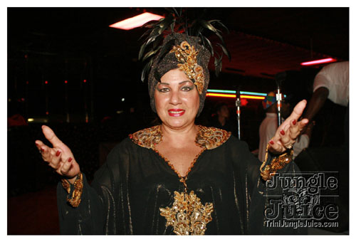 galaxy_2k7_champs_on_fire-004