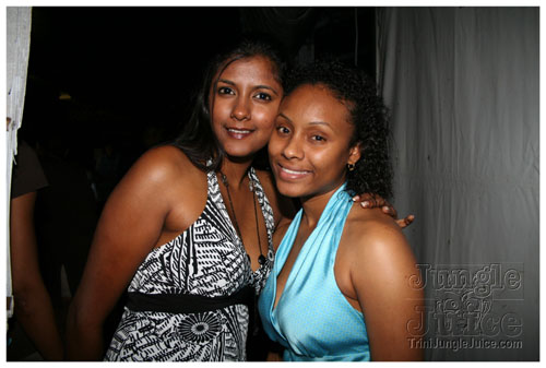 gen_x_2k7_bandlaunch-002