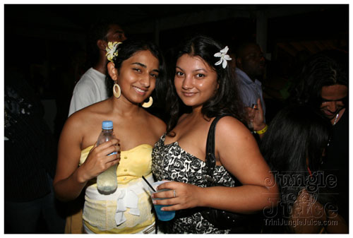 gen_x_2k7_bandlaunch-004