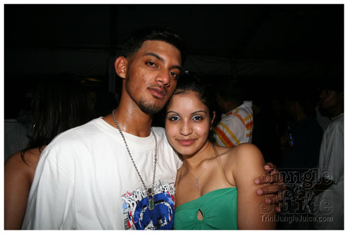 gen_x_2k7_bandlaunch-030