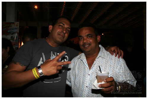 gen_x_2k7_bandlaunch-041