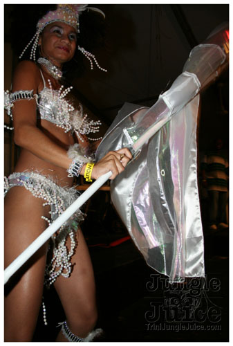 gen_x_2k7_bandlaunch-055