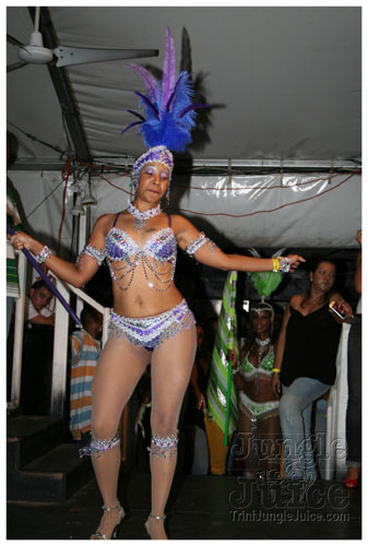 gen_x_2k7_bandlaunch-061