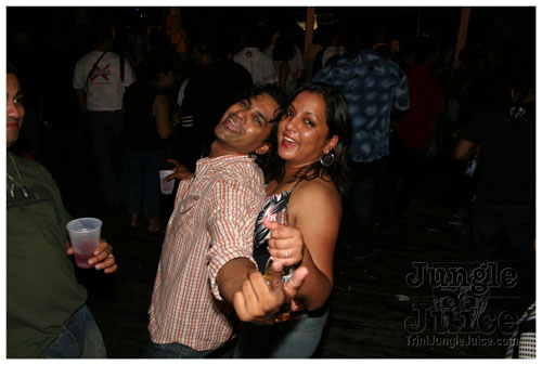 gen_x_2k7_bandlaunch-101