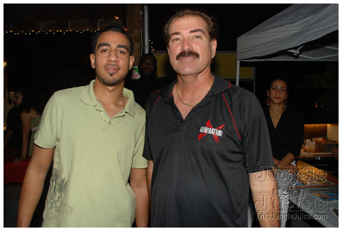 genx_thanksgiving_2007-002