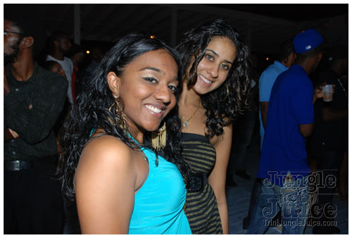 genx_thanksgiving_2007-024