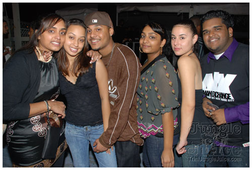 genx_thanksgiving_2007-048