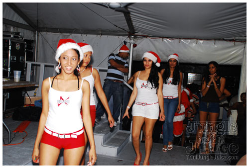 genx_xmas_party_2007-039