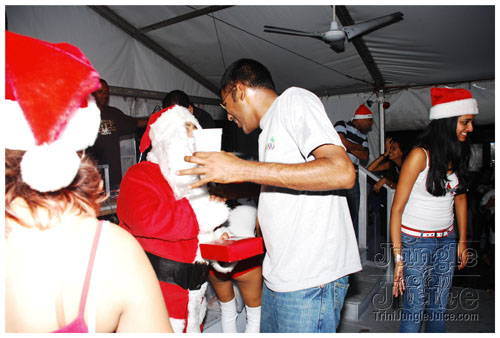 genx_xmas_party_2007-044