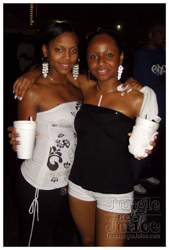 girl_power_mia_2007-007