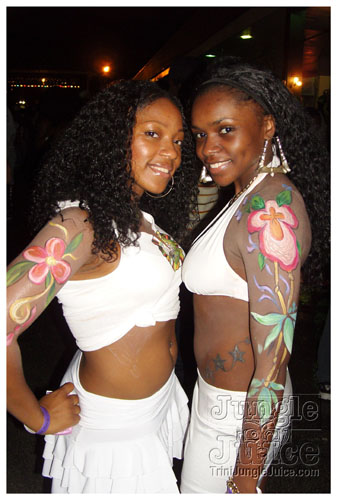 girl_power_mia_2007-011