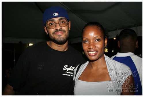 girl_power_mia_2007-012