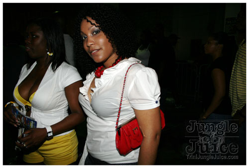 girl_power_mia_2007-016