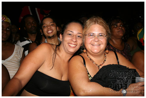 girl_power_mia_2007-063