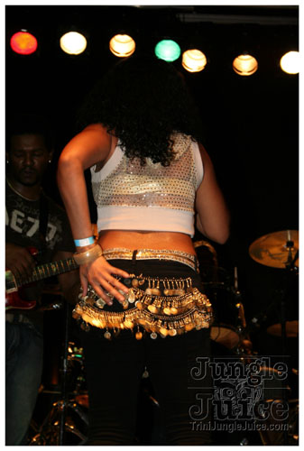 girl_power_mia_2007-069