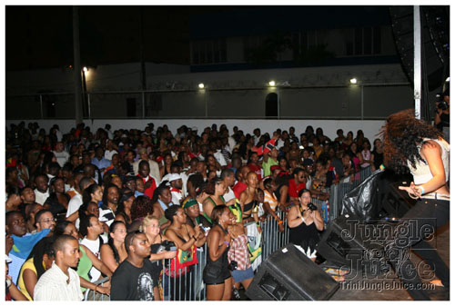 girl_power_mia_2007-075