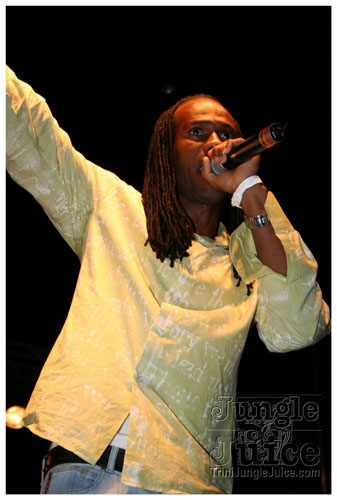 girl_power_mia_2007-082