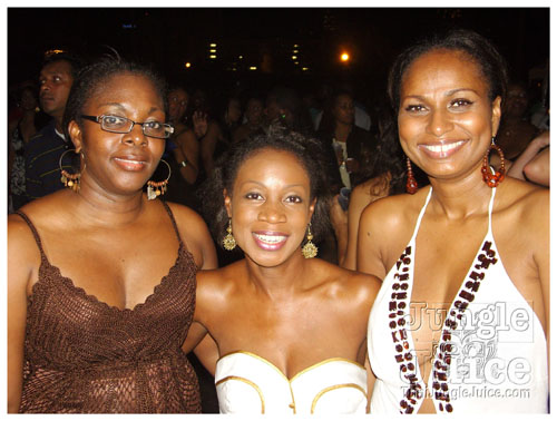 girl_power_mia_2007-110