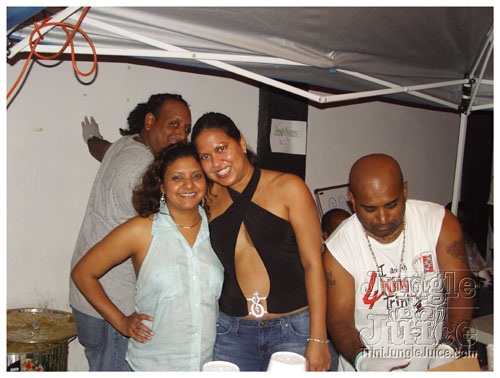 girl_power_mia_2007-113