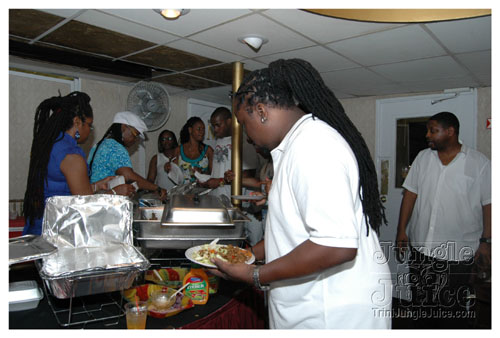 glow7_touch_of_blue-074