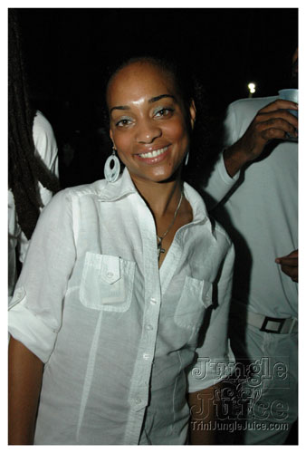 glow_barbados_2007-004