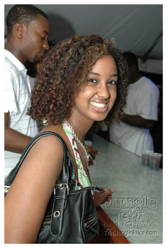 glow_barbados_2007-006