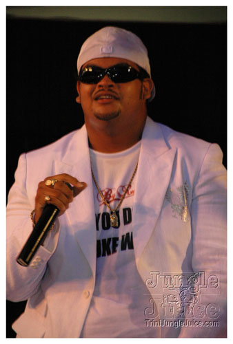 glow_barbados_2007-036