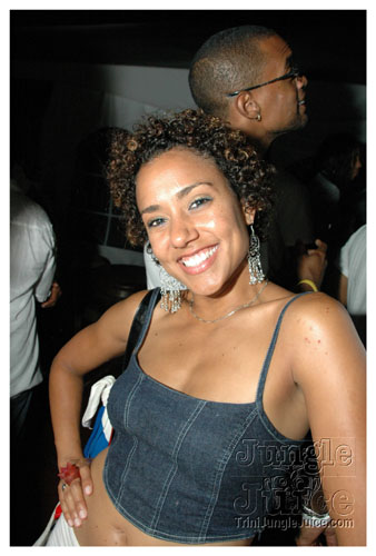 glow_barbados_2007-046