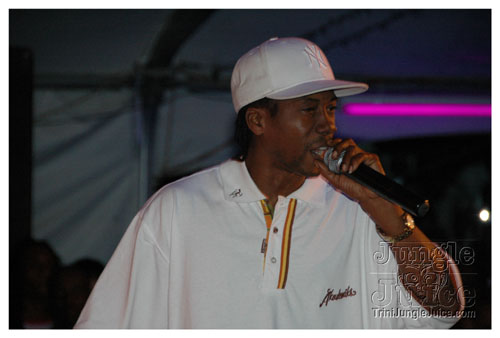 glow_barbados_2007-082