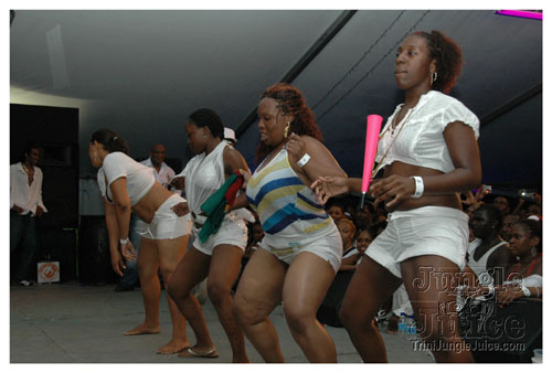 glow_barbados_2007-093