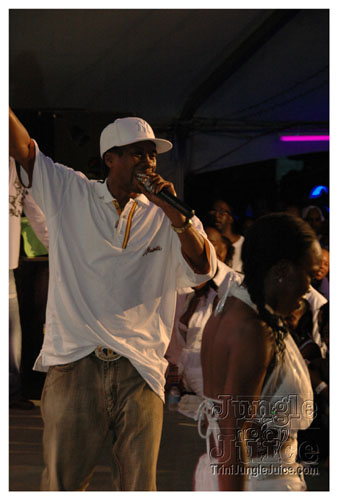 glow_barbados_2007-097