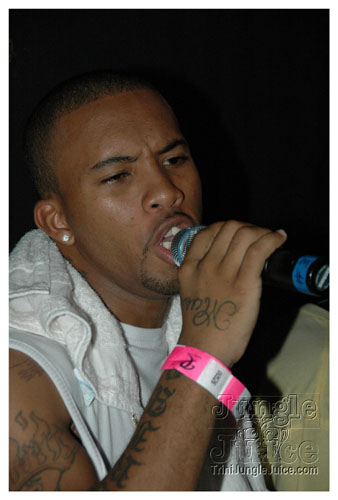 glow_barbados_2007-101