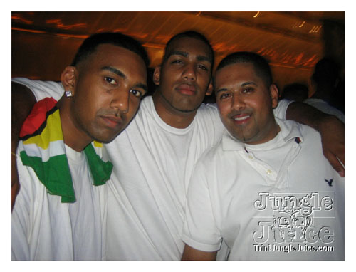 glow_Toronto_2007-010