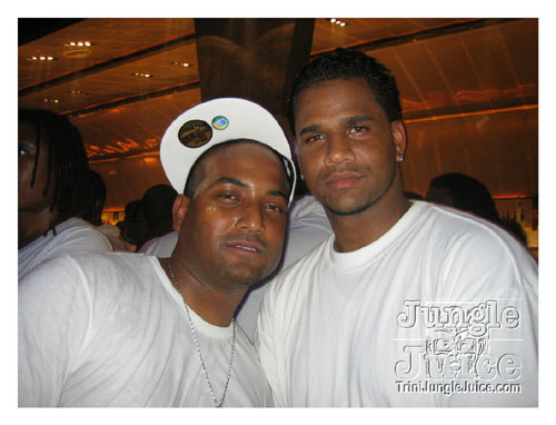 glow_Toronto_2007-030