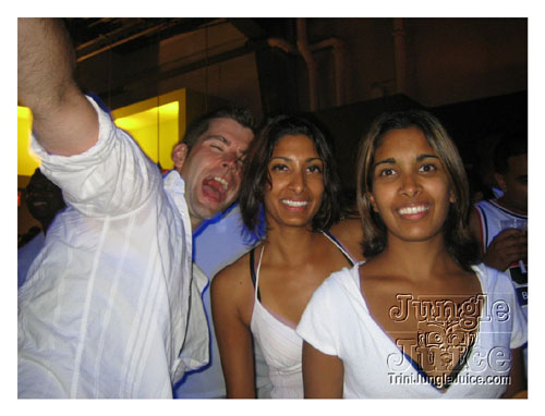 glow_Toronto_2007-058