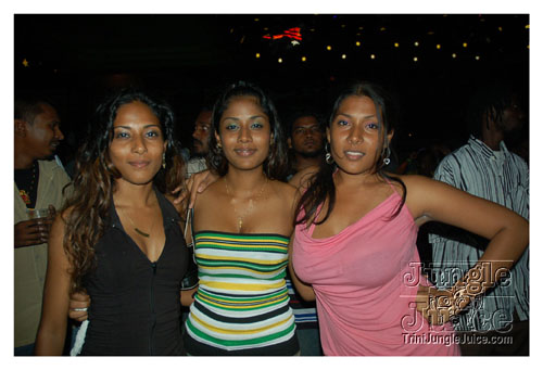 club_string_shal_bday07-003