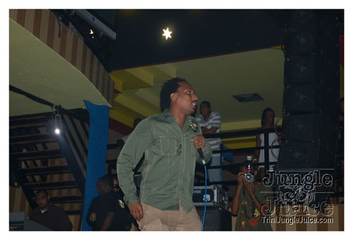 club_string_shal_bday07-023