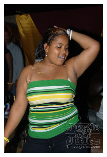 club_string_shal_bday07-061