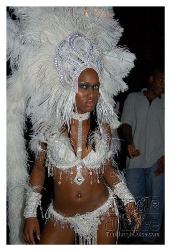 islandpeople_mas_2k8_launch-041