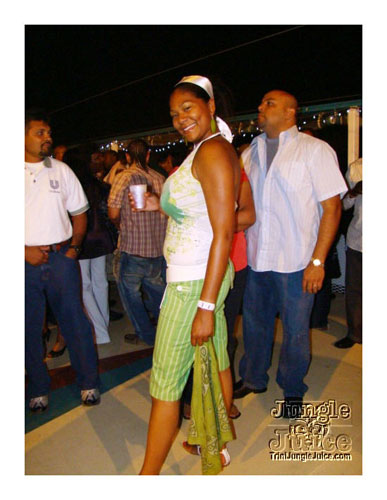 island_vybz_midnight_boatcruise-005