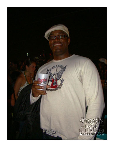 island_vybz_midnight_boatcruise-021