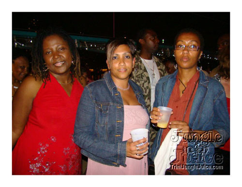 island_vybz_midnight_boatcruise-036