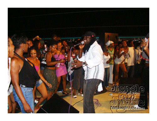 island_vybz_midnight_boatcruise-057