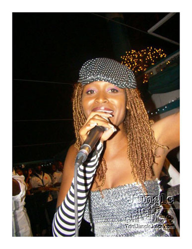 island_vybz_midnight_boatcruise-065