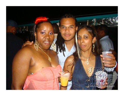 island_vybz_midnight_boatcruise-086