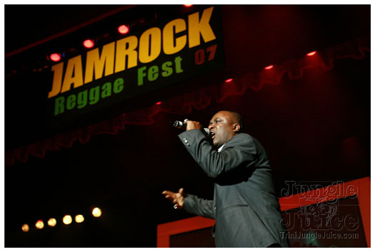 jamrock_reggae_fest07_pt1-040
