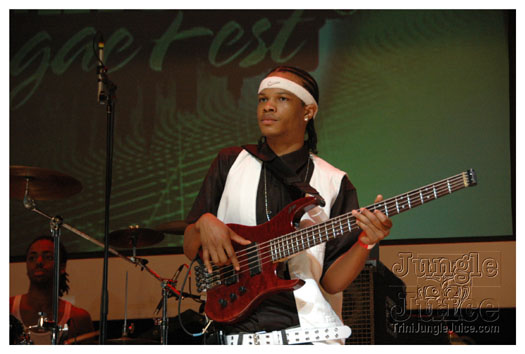 jamrock_reggae_fest07_pt2-037