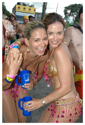 kadooment_day_2007-028
