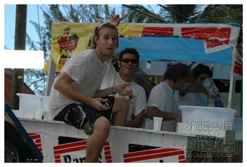 kadooment_day_2007-035