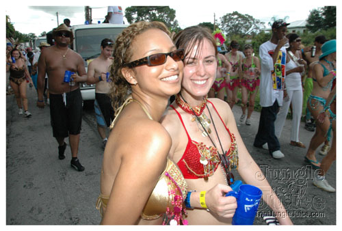 kadooment_day_2007-036
